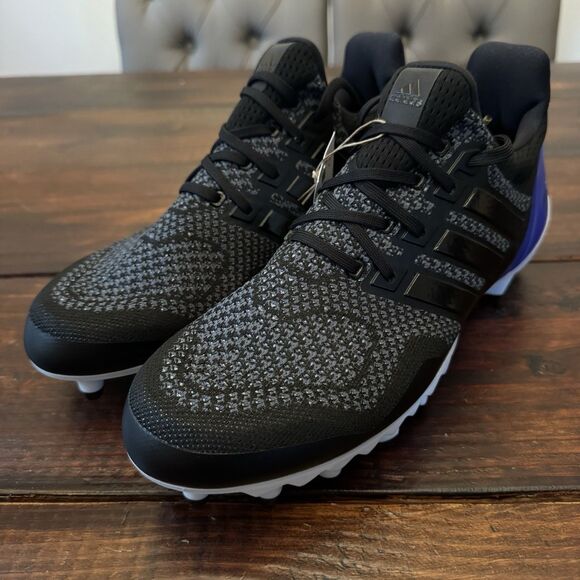Athletic_Shoes